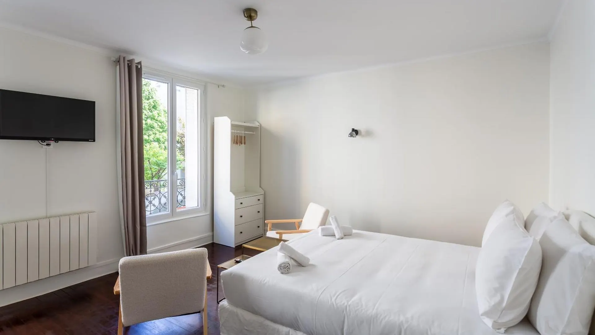 The Cosy Republic Apartment Paris 0*,